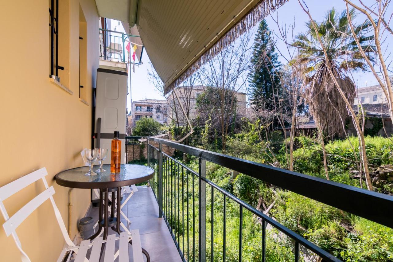Chris Corfu Town Center Apartment Екстериор снимка